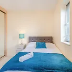 Marina View Apartment
